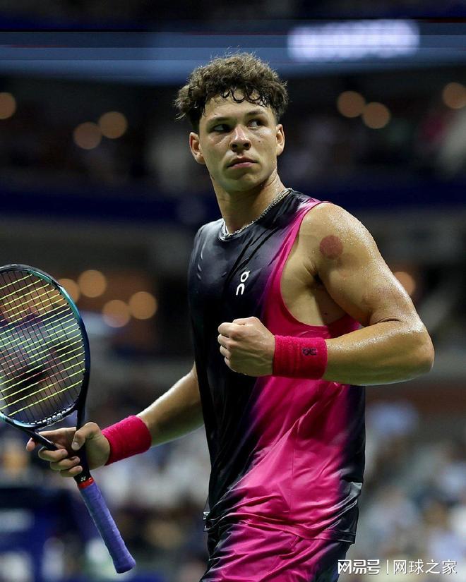 更是淋漓尽 更是淋漓尽